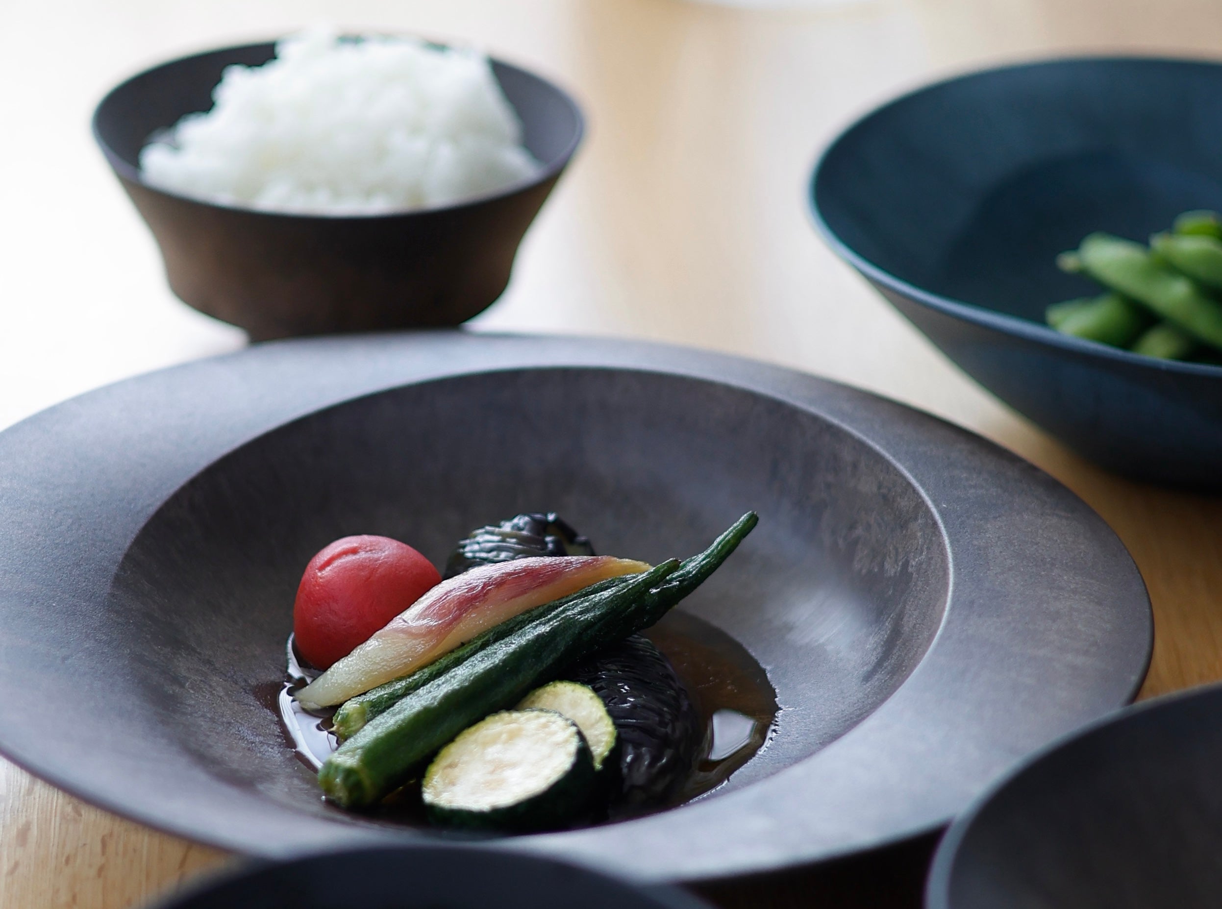 温められる美しい器『ヒートコレクション』～新しい「色と素材」が切り拓いた、新しい「食卓の表情」～《後編》