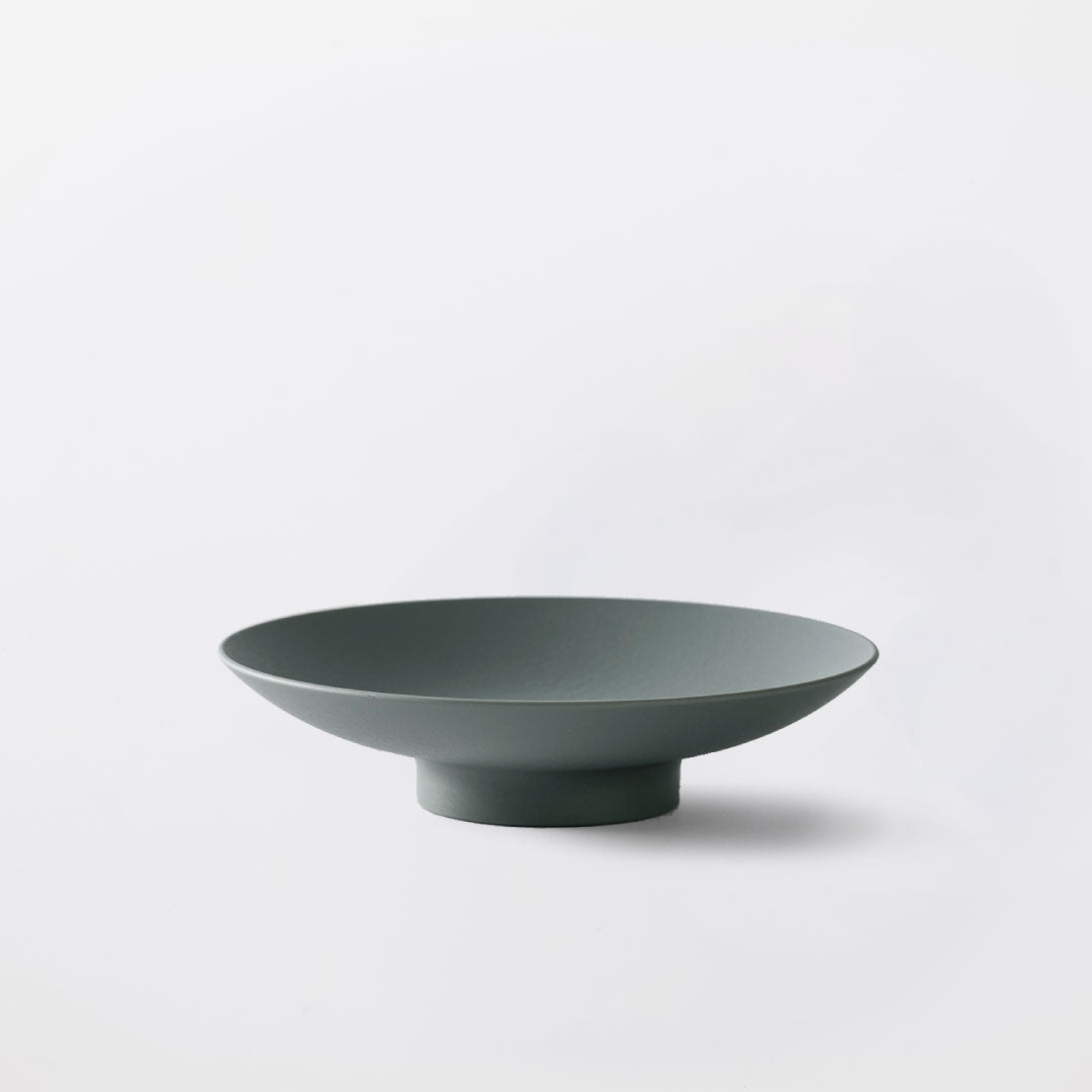 落としても割れない「浅鉢」