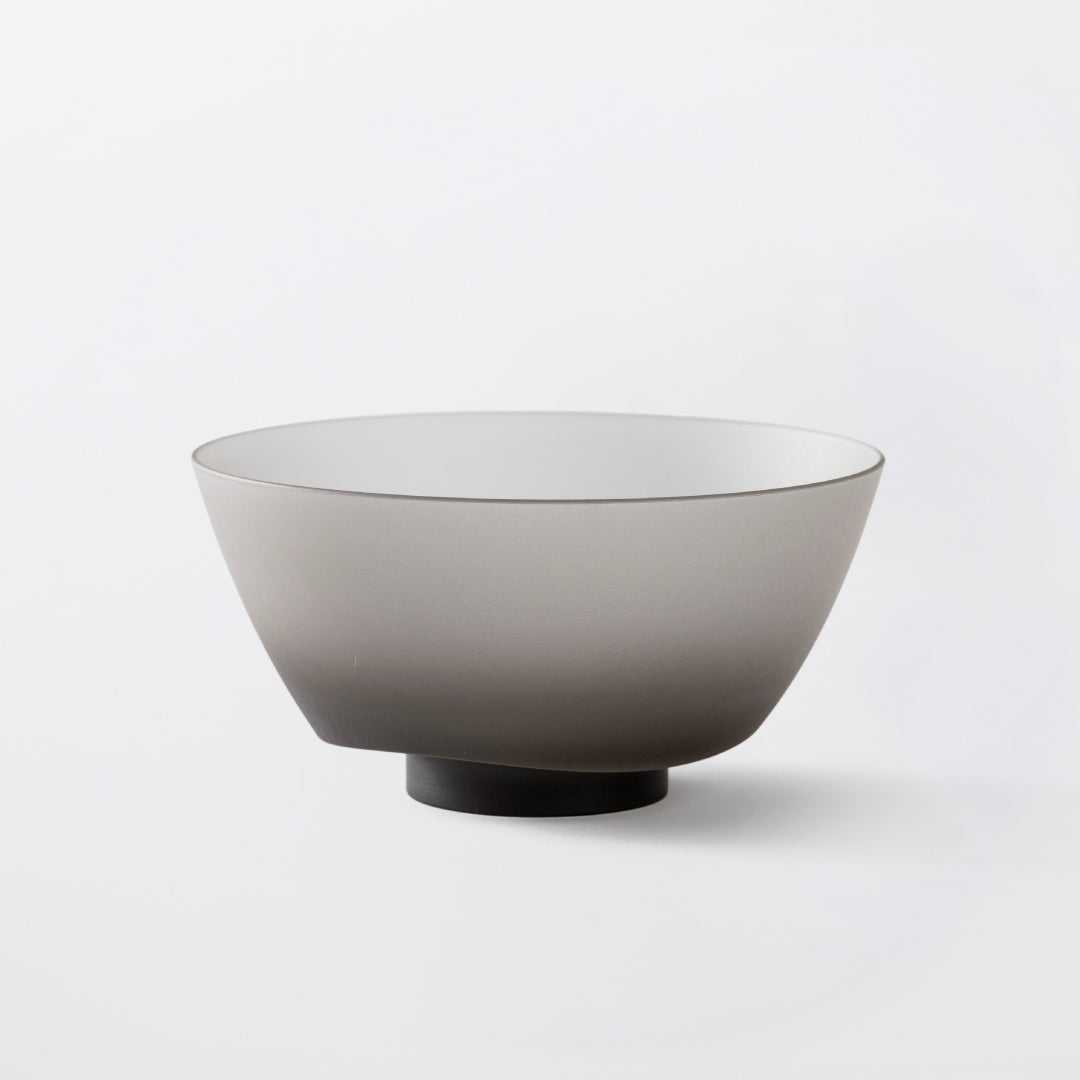 落としても割れない「どんぶり鉢」