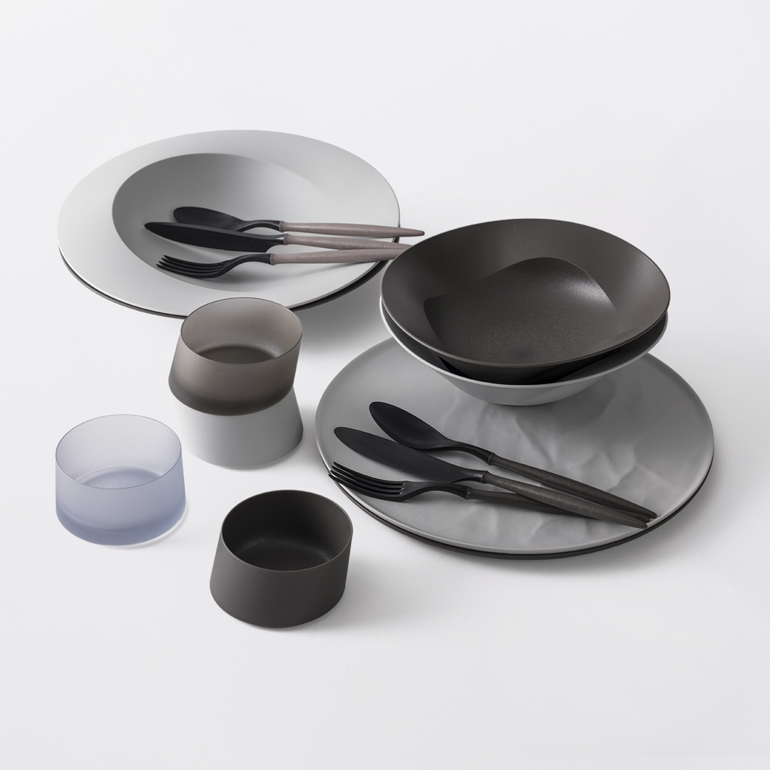 落としても割れない「まとめて揃う！人気のARAS16点セット」