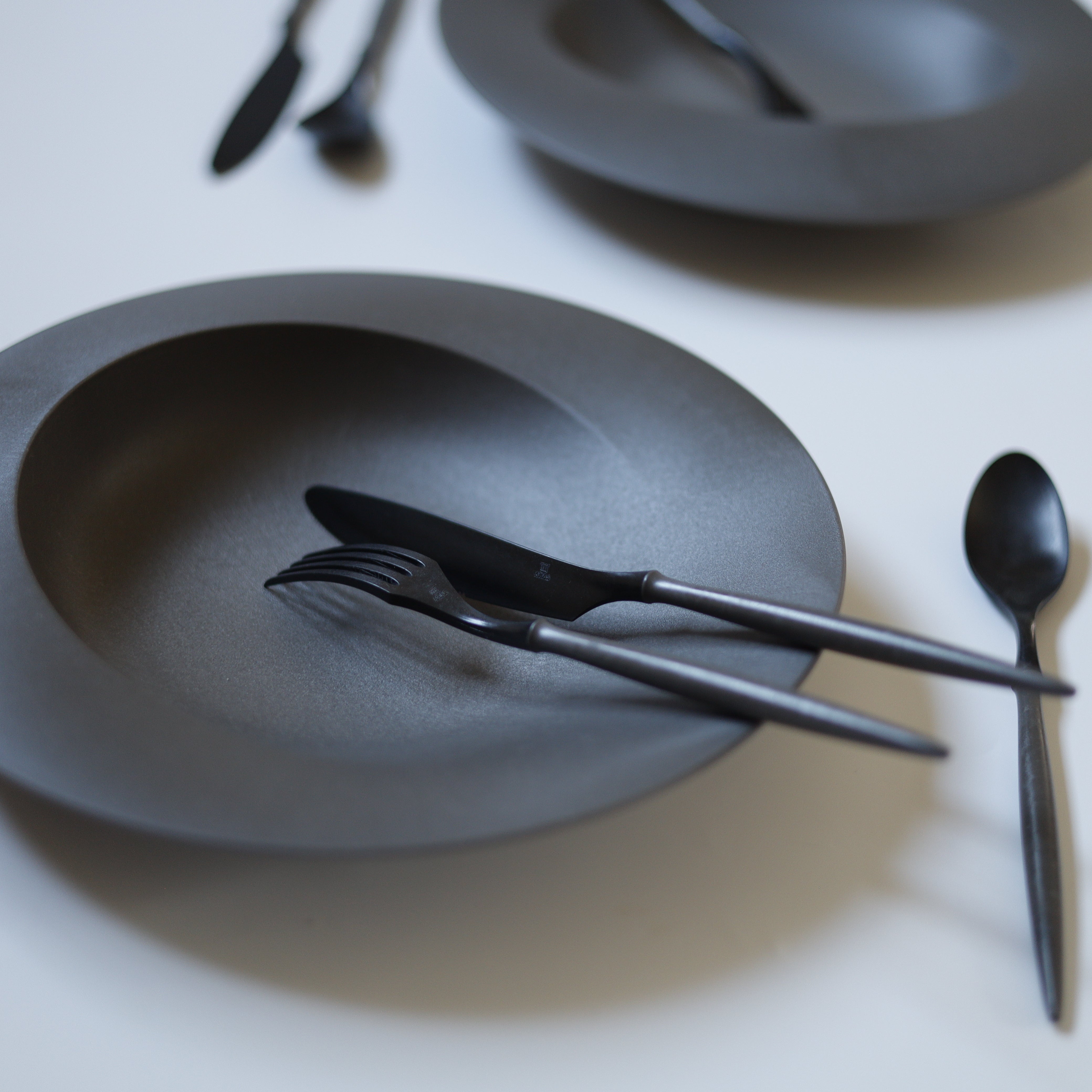 ＜公式HP限定＞深皿スクープ・カトラリーセット　各2セット + 白色ギフトボックス付き