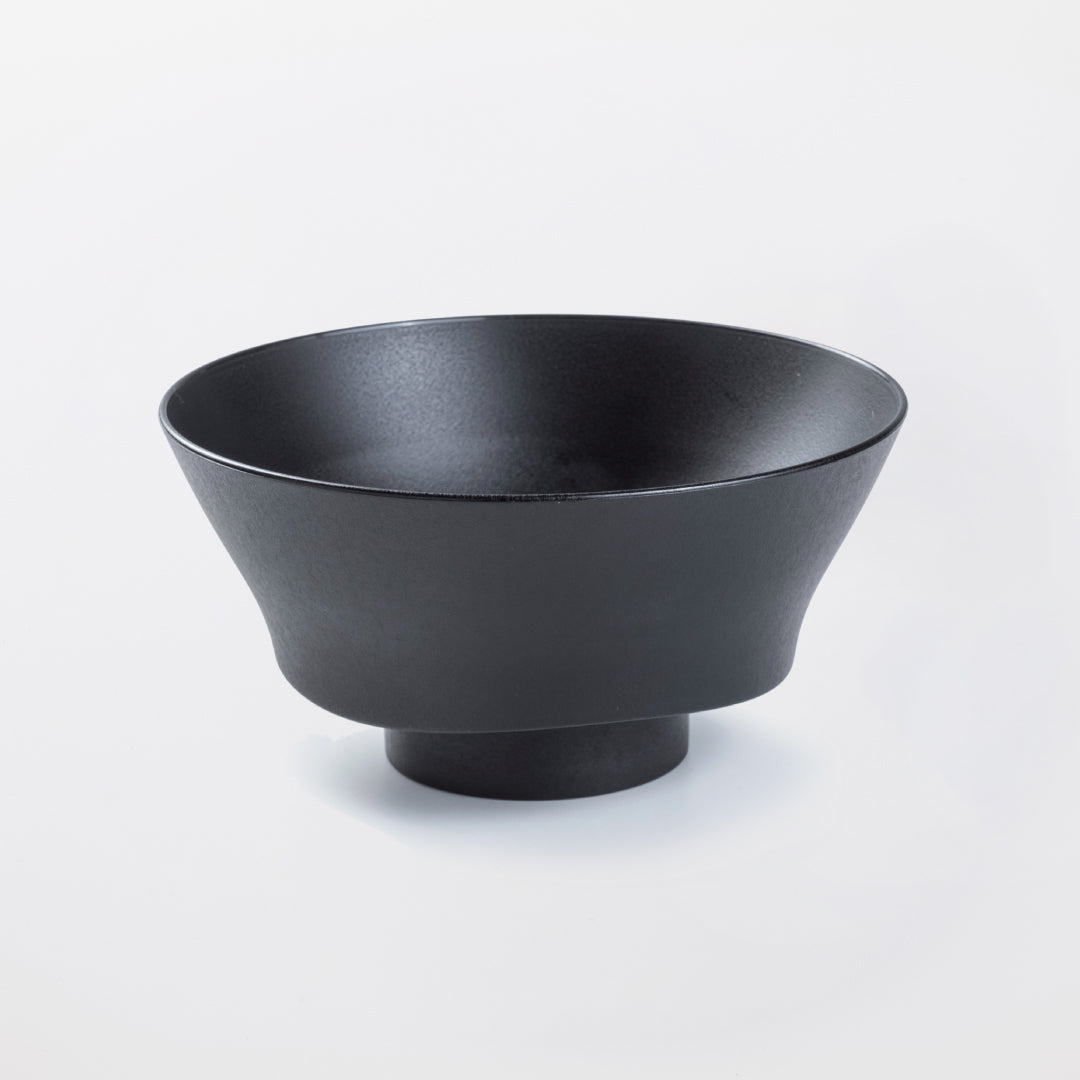 落としても割れない「お茶碗」