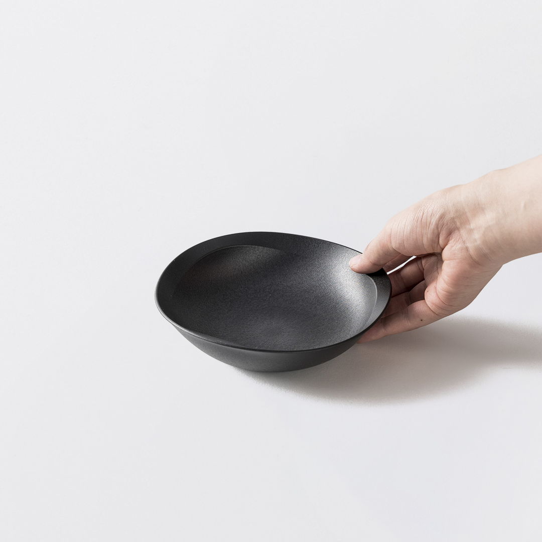 落としても割れない「取り皿ボウル」