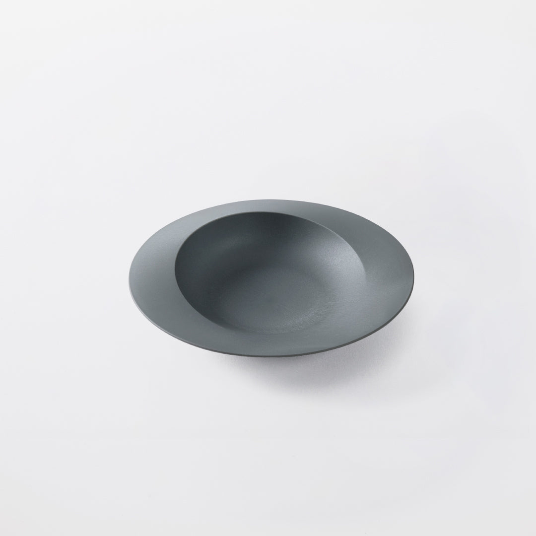 落としても割れない「深皿スクープ中 (21cm)」