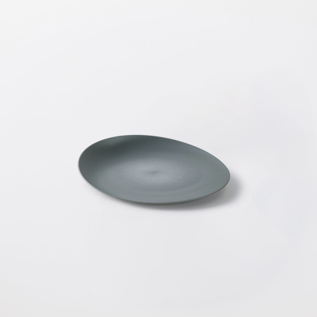 ARASエイラス★未使用品★小皿★楕円★スモークグレー ARASエイラス☆未使用品☆小皿☆楕円☆スモークグレー Products | こだわり