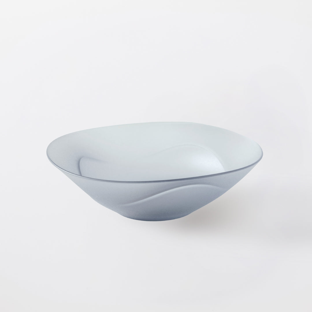 落としても割れない「深鉢ミルー(20cm)」