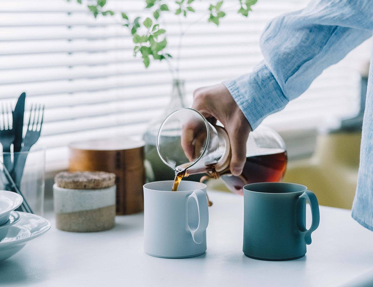 新品未使用★2500C用エビス販売カップ濃いグレー★ABU エバニュー2024年新商品「Ti250 cup NH」 | キャンプレビュー