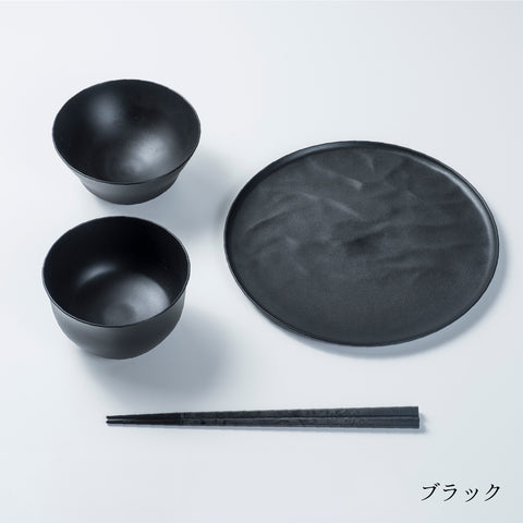 【5%OFF】お茶碗・汁椀・箸・中皿ウェーブのセット【お一人様4セットまで】